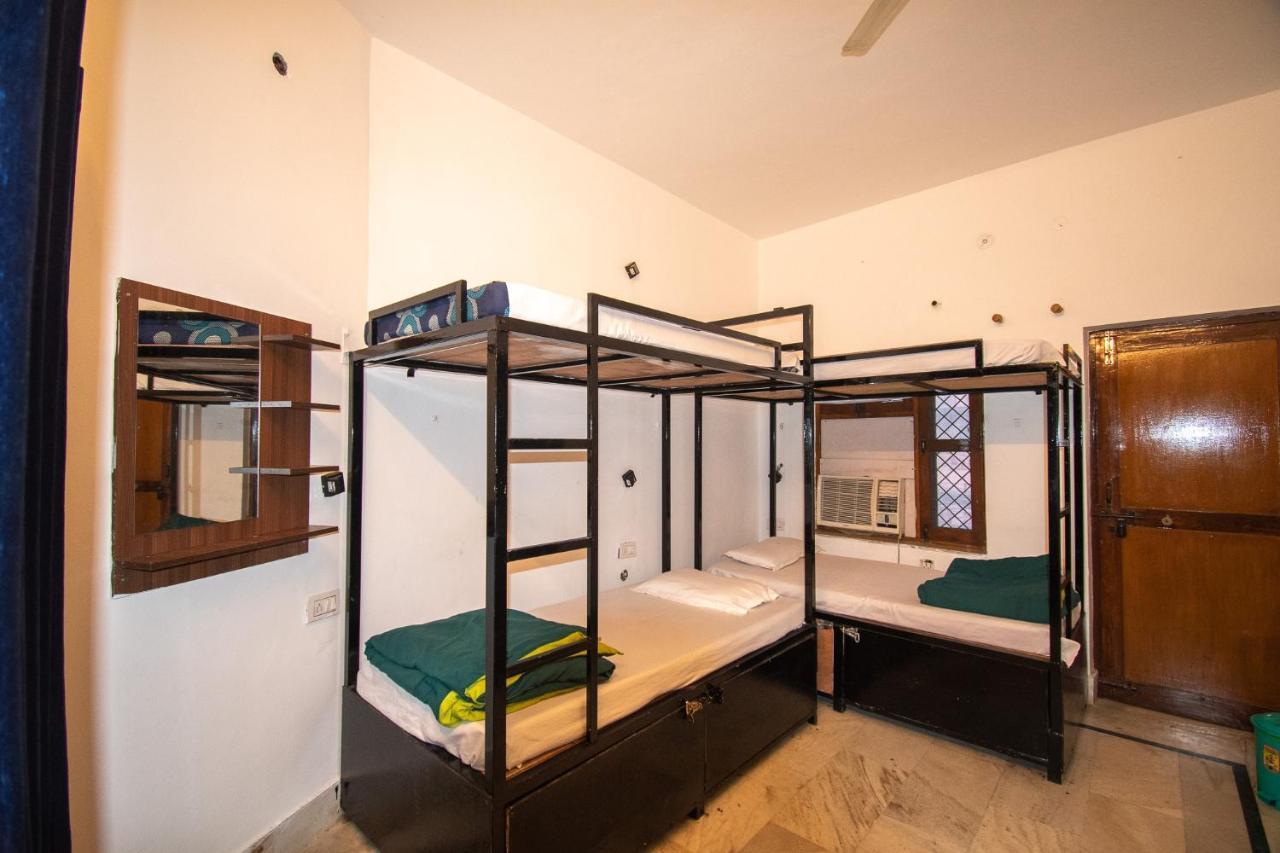 Unplan By Tatsat Hostel ริชิเคช ภายนอก รูปภาพ
